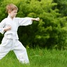 Zwischenpr&uuml;fung mit Karate-Kindern